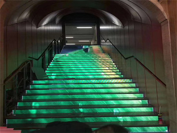 楼梯/台阶/阶梯LED显示屏